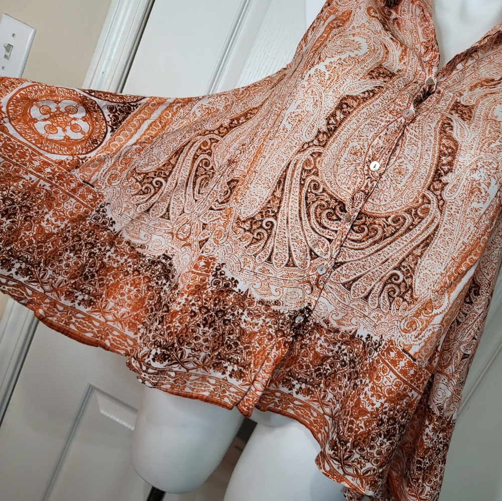 Label Ritu Kumar Orange Sleeveless Top - Picture 3 of 10
